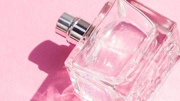 7 perfumes con notas de gardenia para conseguir un aroma floral súper elegante