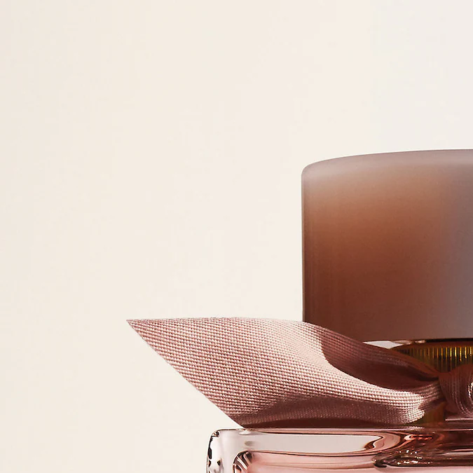 7 perfumes con notas de rosa para conseguir un aroma delicado, femenino y elegante