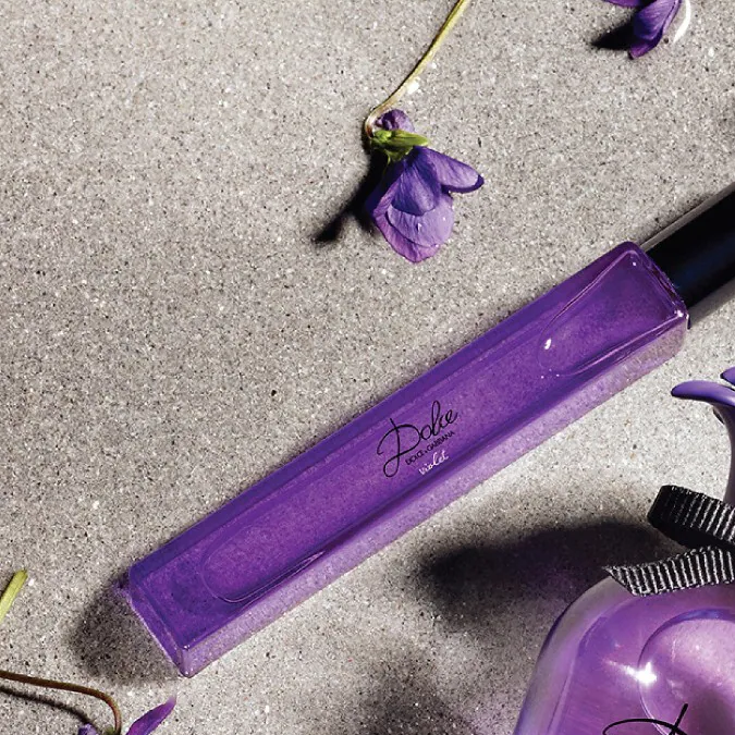 7 perfumes con notas de violeta para conseguir un aroma floral y muy romántico