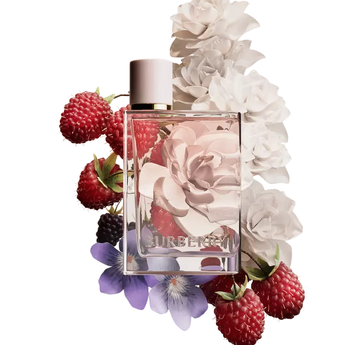 7 perfumes con notas de violeta para conseguir un aroma floral y muy romántico