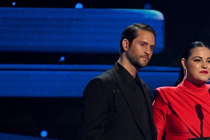 Reviven el desaire de Bad Bunny a Maite Perroni y critican al cantante en redes sociales