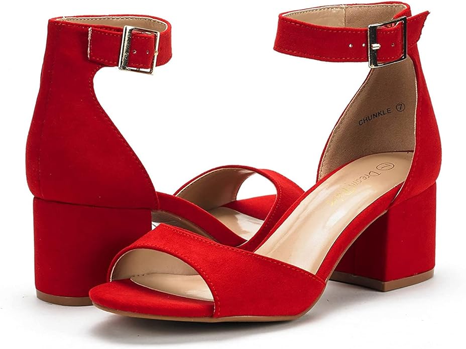 Tendencia de moda: 9 lindos zapatos de mujer en color rojo por menos de $25 dólares