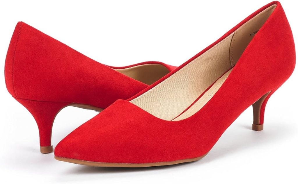Tendencia de moda: 9 lindos zapatos de mujer en color rojo por menos de $25 dólares