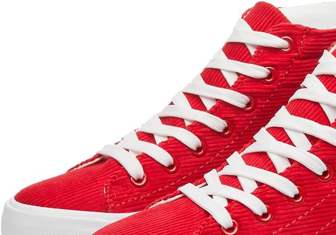 Tendencia de moda: 9 lindos zapatos de mujer en color rojo por menos de $25 dólares