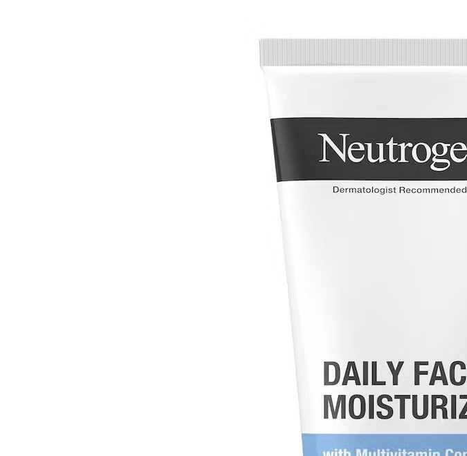 6 tips prácticos para crear una rutina de skincare básica, de acuerdo a una experta