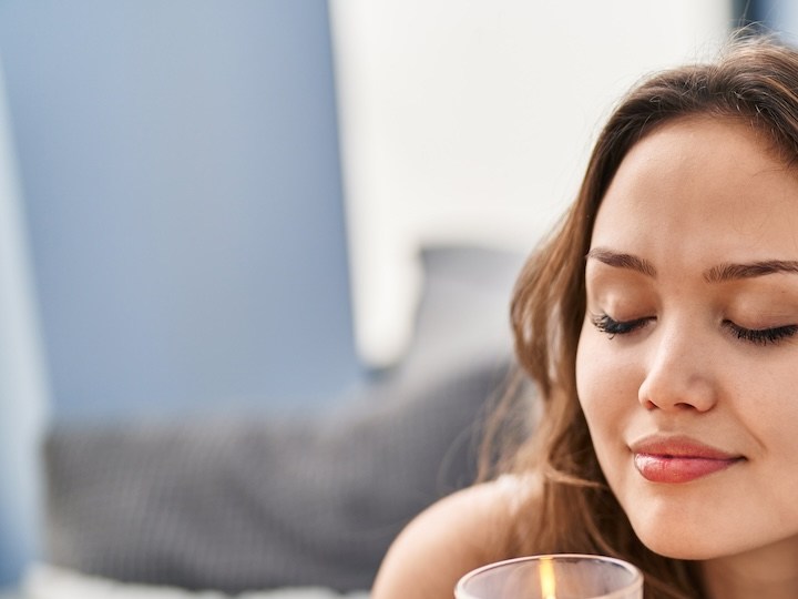 9 populares velas aromáticas de vainilla para darle a tu hogar un toque sofisticado