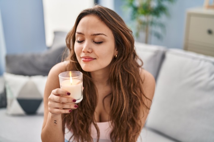 9 populares velas aromáticas de vainilla para darle a tu hogar un toque sofisticado
