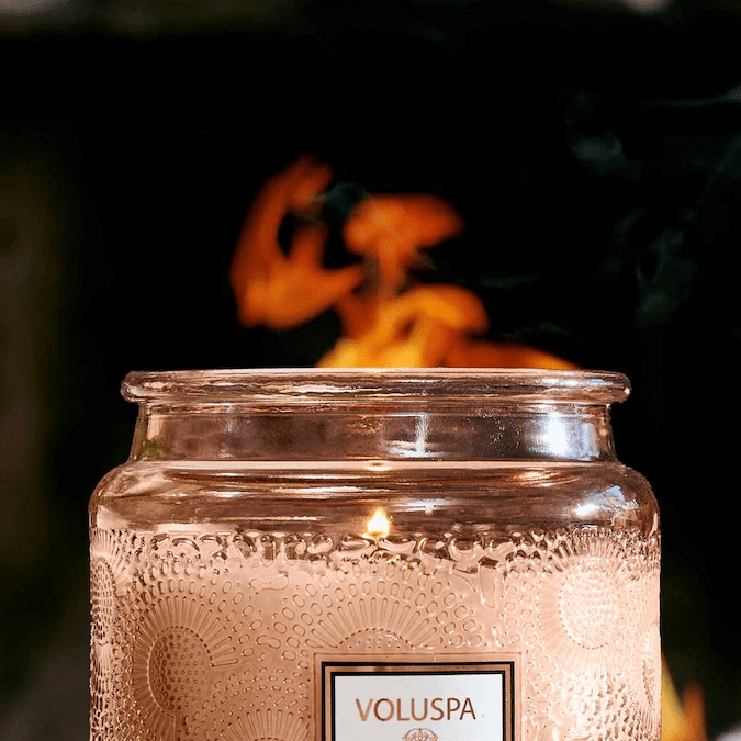 6 velas con notas de manzana y canela ideales para llevar el otoño a todo tu hogar