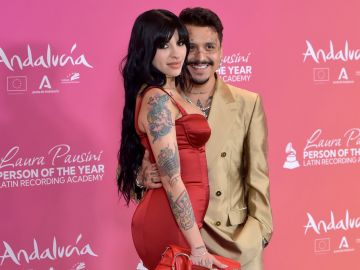 Grammy Latinos 2023: Nodal y Cazzu derrochan amor y sensualidad previo a los premios