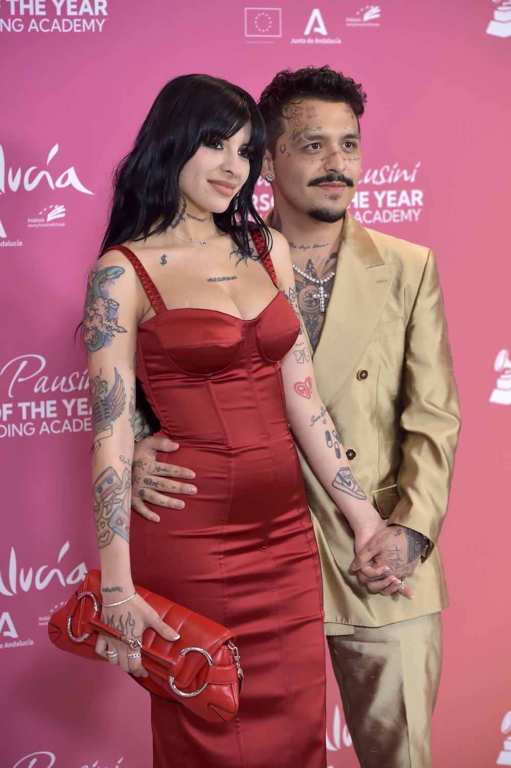 Grammy Latinos 2023: Nodal y Cazzu derrochan amor y sensualidad previo a los premios