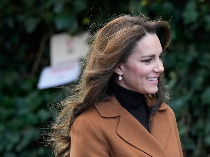 Kate Middleton da otra clase de estilo y elegancia perfecta para usar en otoño/invierno