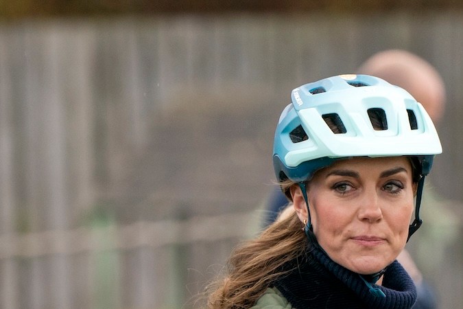 Kate Middleton y el príncipe William combinan sus atuendos para regresar al trabajo