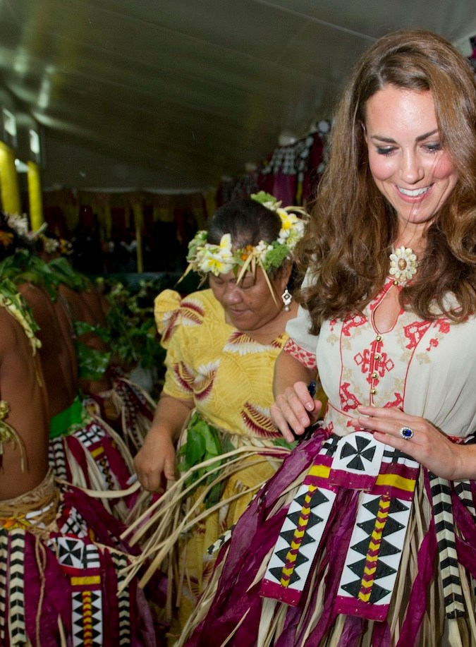 Kate Middleton se hace viral por sus pasos de baile y ahora la llaman la “reina bailarina”