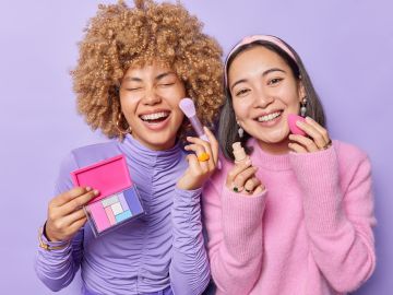 Maquillaje morado sencillo: 4 tutoriales de TikTok para conseguir el look en casa