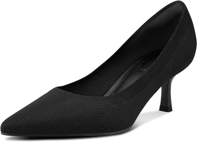 Moda en Amazon: 8 zapatos negros de tacón clásicos para toda ocasión desde $30 dólares