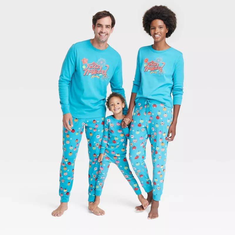 Pijamas navideñas para toda la familia que puedes comprar en Amazon y Target