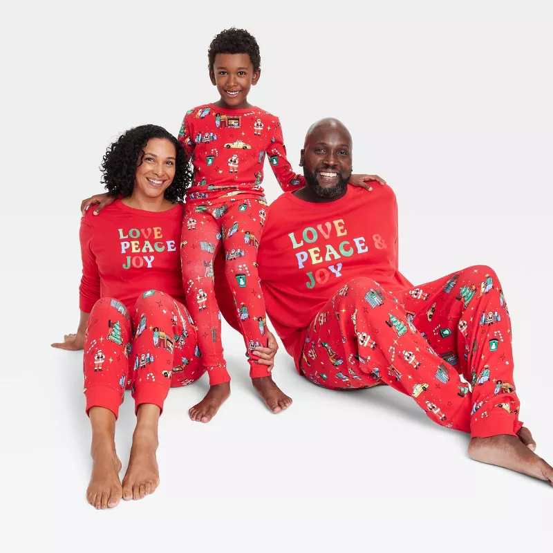 Pijamas navideñas para toda la familia que puedes comprar en Amazon y Target