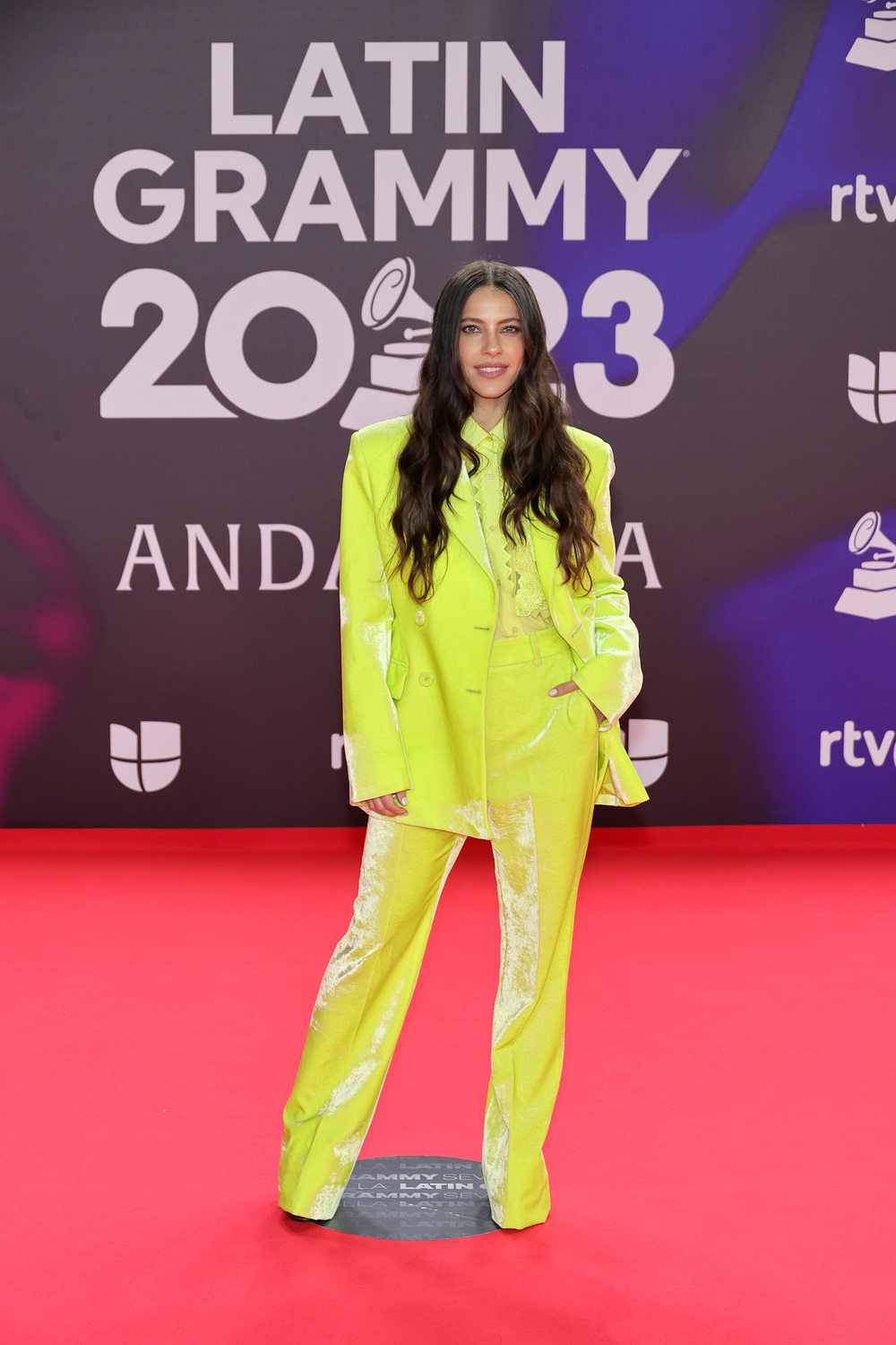 Premios Grammy Latinos 2023: Los looks de impacto en la alfombra roja [FOTOS]