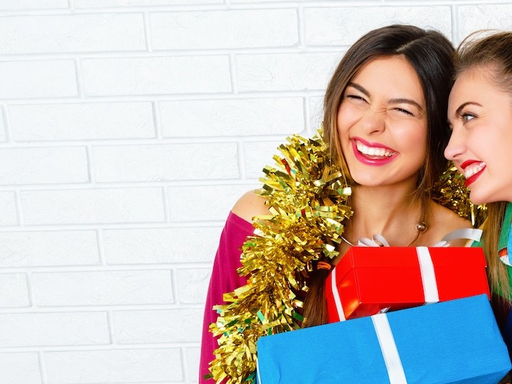 Regalos navideños para tu hermana: 8 lindas prendas de Amazon que no va a querer devolver