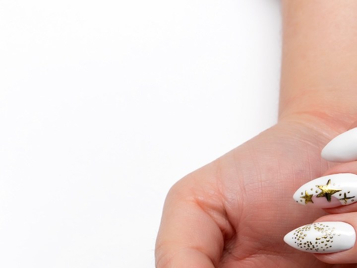 Uñas blancas para otoño/invierno: 4 diseños para inspirar tu próximo manicure