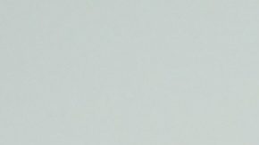 Meghan Markle se convierte en “becaria” en un divertido video para su marca de latte favorita