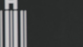 Megan Fox usa una base de maquillaje de $16 dólares, para conseguir una piel resplandeciente