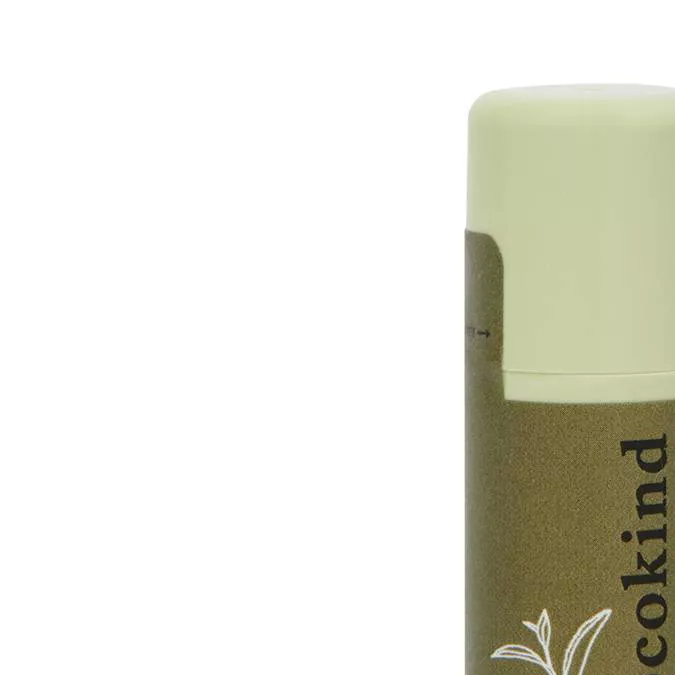 Cremas y lociones en barra: la forma más práctica de cuidar y consentir a la piel seca