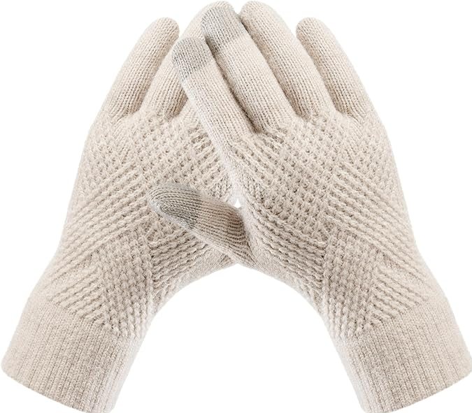 Dile adiós al frío con estos 8 guantes de mujer con forro polar por menos de $7 dólares