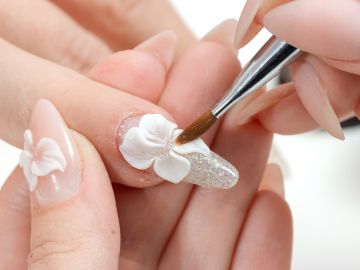 Lo que tienes que saber antes de usar ‘nail art’ 3D: qué es, pros y contras