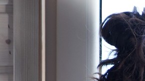 Moda de invierno: 8 lindas capas para mujer, que no se parecen a las que usa la abuela