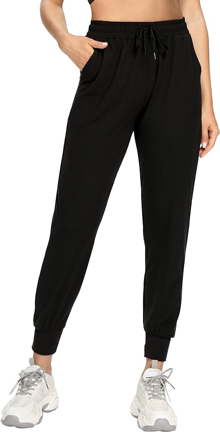8 pantalones deportivos para mujer que son virales en Amazon y van desde los $20 dólares