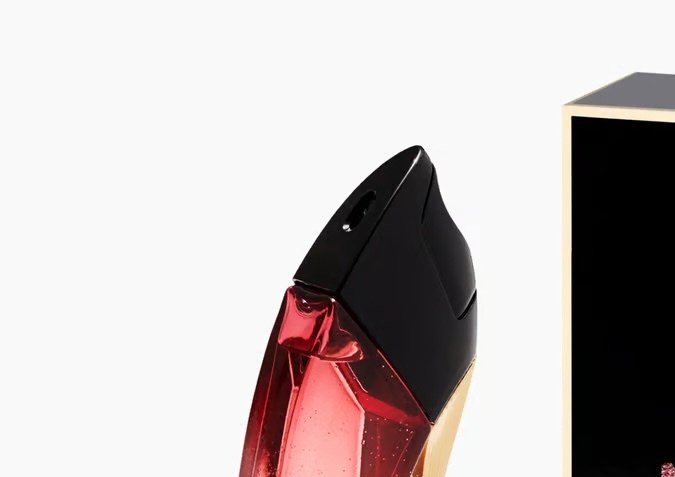 7 perfumes Carolina Herrera para mujer con aroma dulce que te harán sentir como diosa