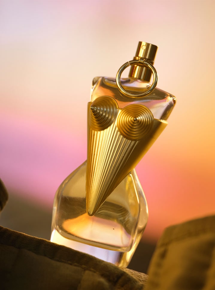 7 perfumes dulces y sofisticados para empezar el 2024 con mucho estilo y glamour