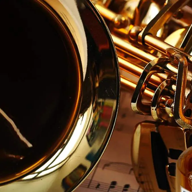 7 perfumes para mujeres de 50+ que son sofisticados, magnéticos y modernos