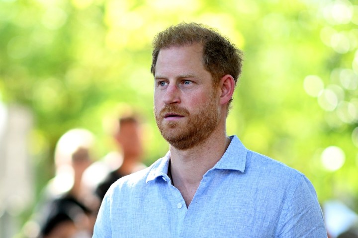 El príncipe Harry dice que teme por la seguridad de Meghan Markle y sus dos hijos