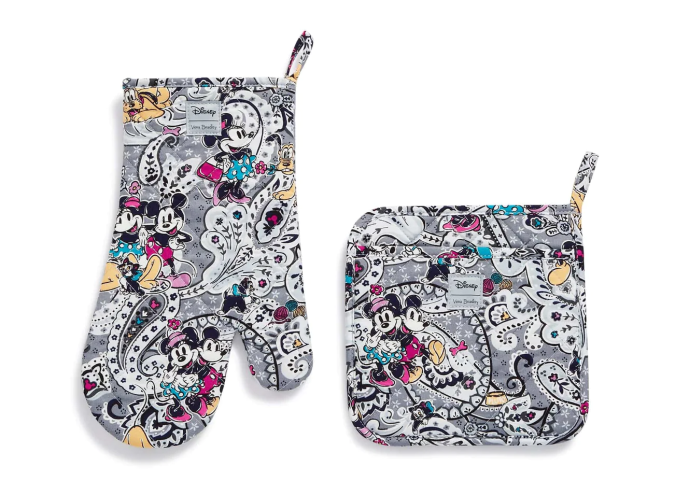 Sorprende a los 'adultos Disney’ de tu vida esta Navidad, con estos 7 regalos para el hogar