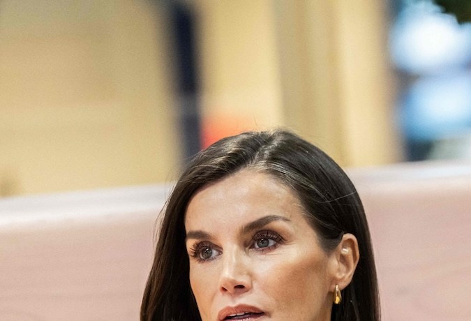 Supuesto amante de la reina Letizia confirma públicamente la relación extramarital