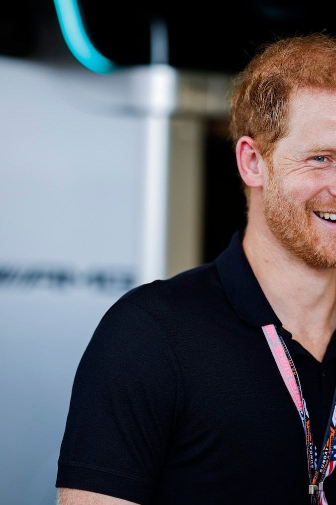 ‘The Crown’ recreó un momento muy controversial del príncipe Harry y los fans tienen preguntas