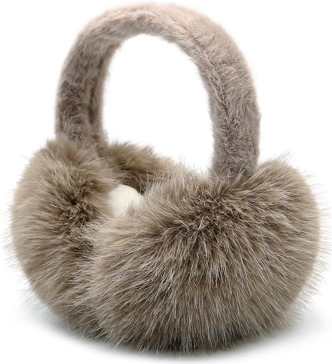 Tips para usar orejeras o ‘earmuffs’ en invierno sin perder el estilo y el glamour
