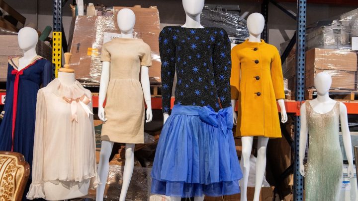 Vestido de Lady Di se subasta por $1.1 millones de dólares, 11 veces más del precio estimado