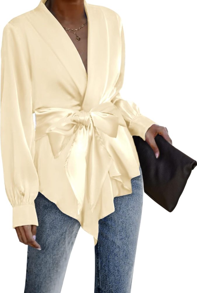 Blusa de ACEVOG de venta en Amazon.