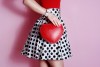 Moda para San Valentín: 9 bolsos en forma de corazón desde $16 dólares