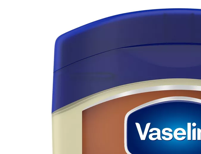 Despídete de las manos secas con vaselina: el tratamiento más fácil para probar en casa