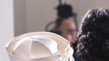 Jean Paul Gaultier Haute Couture SS24: 4 tendencias de belleza que vimos sobre la pasarela
