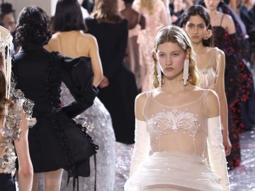 Jean Paul Gaultier Haute Couture SS24: 4 tendencias de belleza que vimos sobre la pasarela