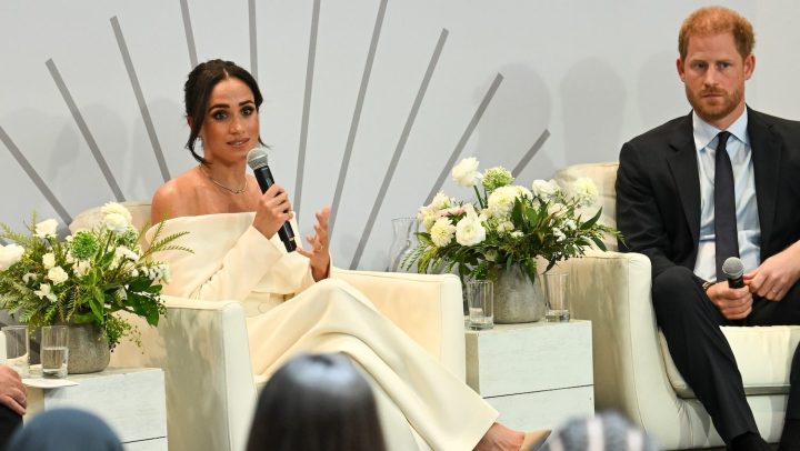 Meghan Markle y el príncipe Harry están molestos por tener reglas diferentes al resto de su familia