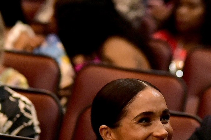 Meghan Markle y el príncipe Harry en la proyección de 'Bob Marley: One Love' en Kingston, Jamaica.