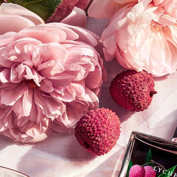 Lychee Rose Eau de Parfum de NEST New York.