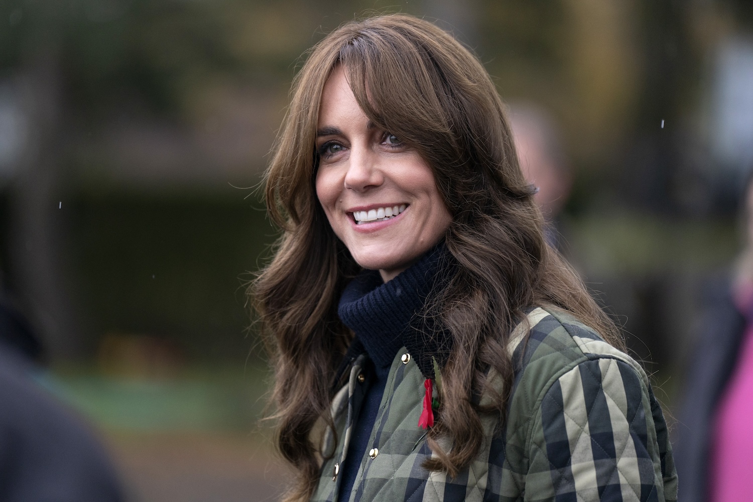 La razón por la que el fleco de Kate Middleton nunca se mueve, según la teoría en TikTok