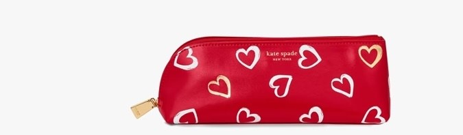 Estuche Brush Hearts de Kate Spade.
